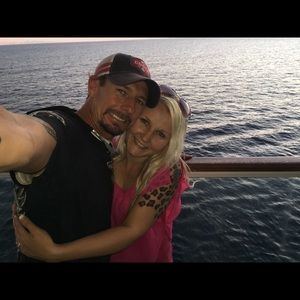 Meet your Posher, Tena